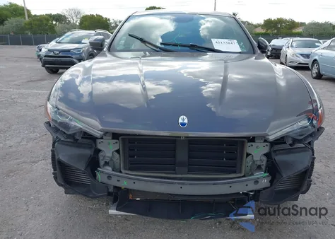 2022 Maserati Levante Gt z USA, uszkodzony, nr VIN ZN661XUA8NX400355